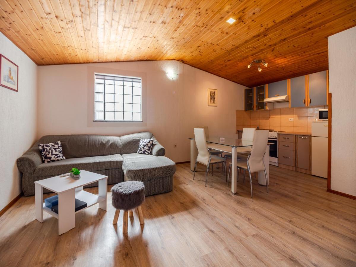 Apartmani Arijana Медулин Екстер'єр фото